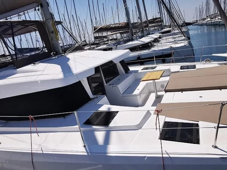 Alquiler Catamarán en Álimos - Bali Bali 4.4