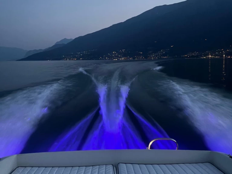 Alquiler de Lancha, con o sin patrón Airon Colico