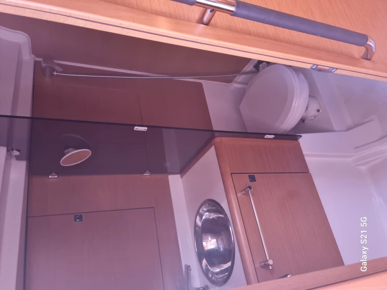 Alquiler Milna - Jeanneau Sun Odyssey 439 en SamBoat