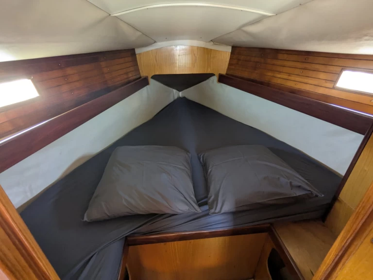 Alquiler de embarcaciones Bénéteau Oceanis 320 enPort de Penerf en Samboat