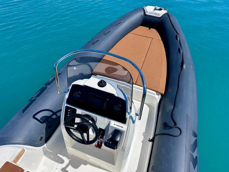 Alquiler de embarcaciones Bsc BSC 57 enSaint-Laurent-du-Var en Samboat