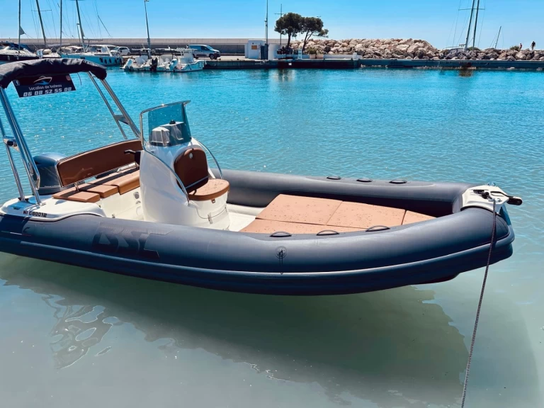 Alquiler de barcos Saint-Laurent-du-Var barato de BSC 57