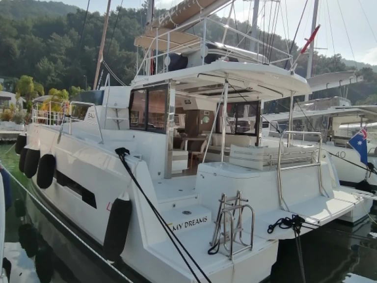 Catamarán para alquilar Fethiye al mejor precio