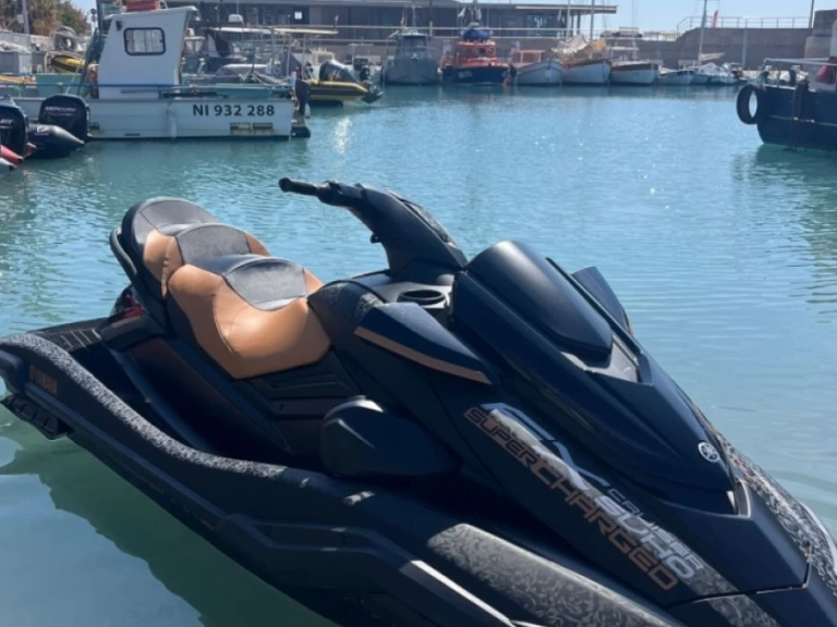 Alquiler de Yamaha Yamaha FX SVHO en Cros-de-Cagnes
