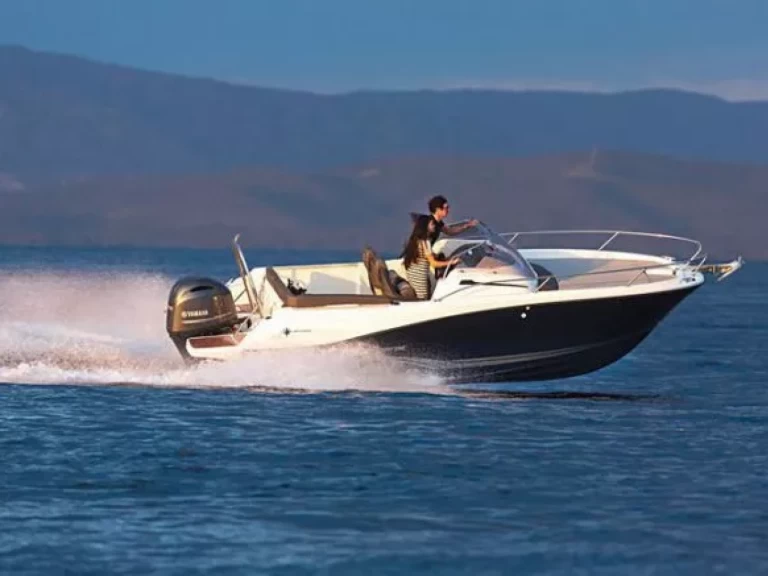 Alquiler de Lancha, con o sin patrón Jeanneau Bastia Port