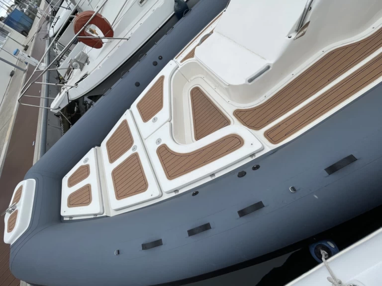 Bwa BWA 29 de alquiler a Hyères