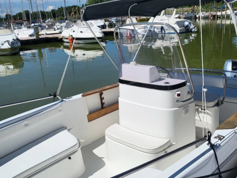 Alquiler Lancha en Tuoro sul Trasimeno - Conero sea star