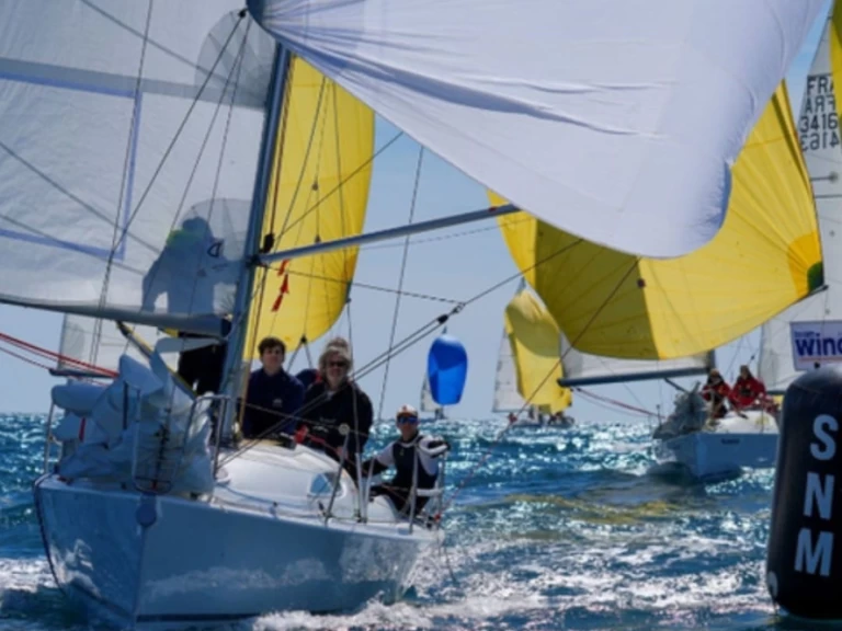 Alquiler de Velero, con o sin patrón Archambault Marsella