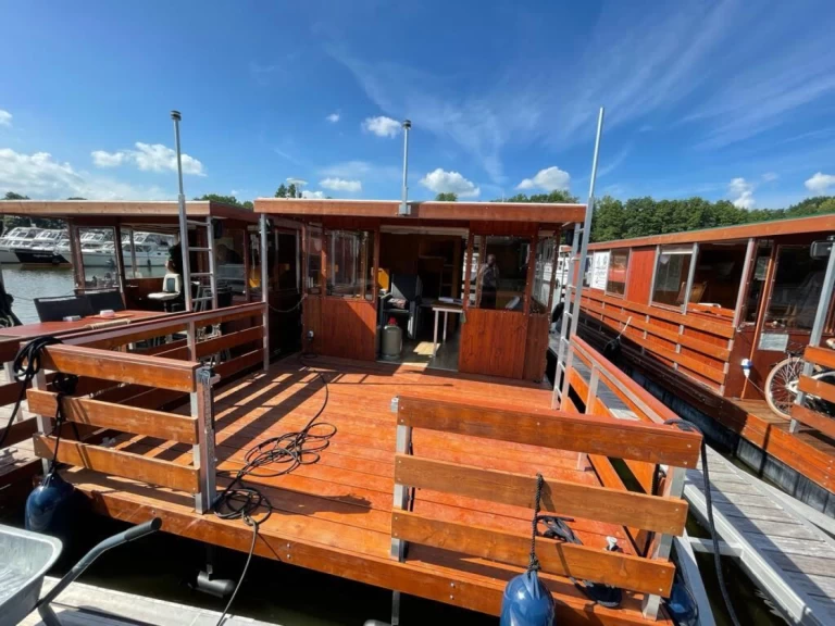 Alquiler de embarcaciones TS1000 TS1000 enLoitz en Samboat