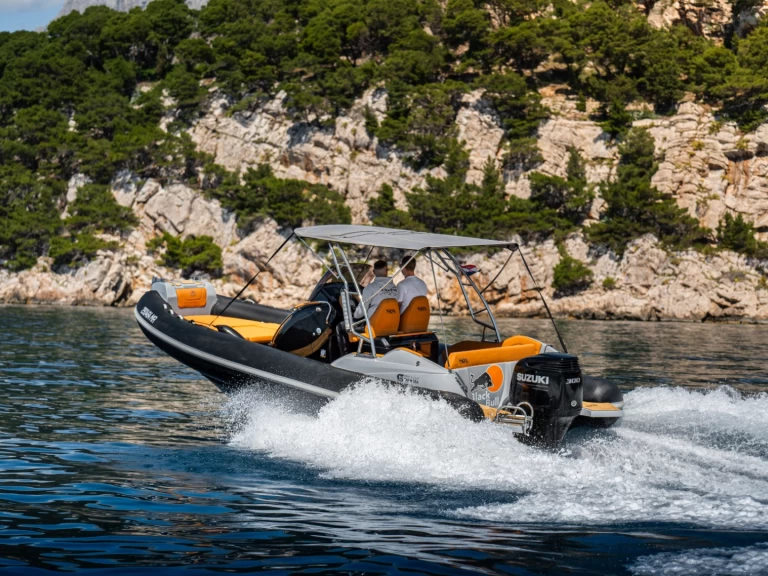 Alquiler de embarcaciones Prua al vento THOR 8.0 enOpćina Makarska en Samboat