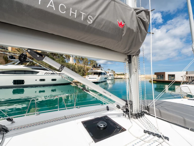 Alquiler de Bavaria Bavaria C42 en San Julián