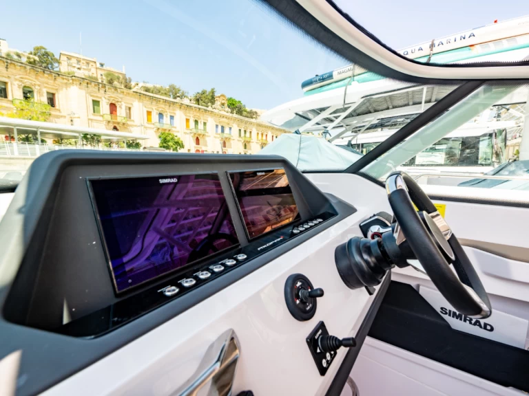 Alquiler de Lancha, con o sin patrón Axopar San Julián