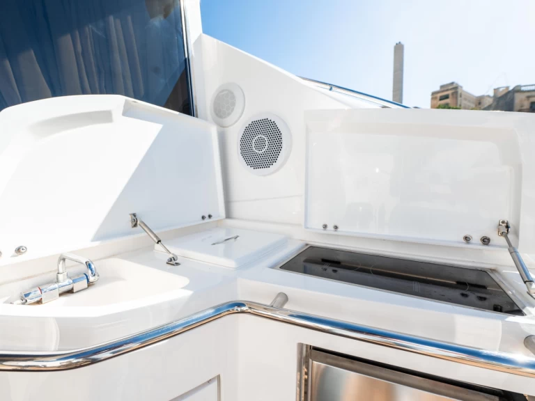 Sunseeker Predator 52 de alquiler a San Julián