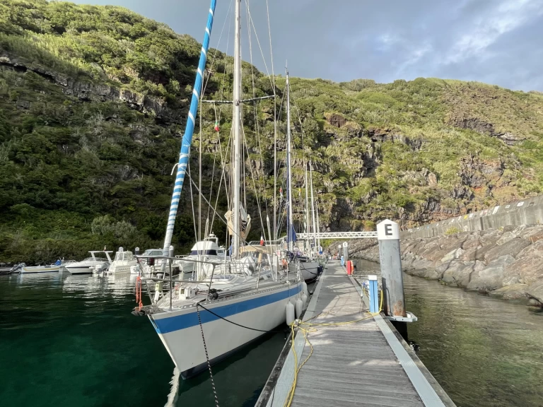 Velero para alquilar Baden al mejor precio