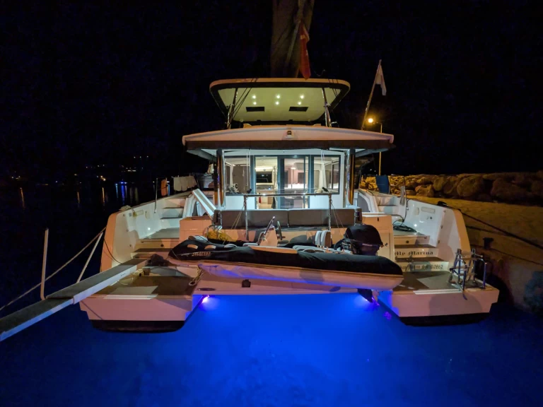 Alquiler de barcos Gustavia barato de Bali 4.8