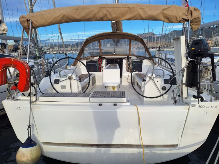 Alquiler de Dufour Dufour 412 Grand Large en Toulon