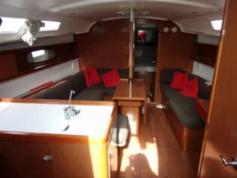 Alquiler de Velero, con o sin patrón Bénéteau Toulon