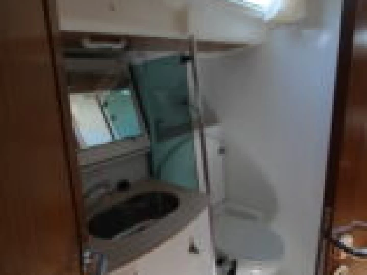 Alquiler de embarcaciones Jeanneau Sun Odyssey 49 enToulon en Samboat