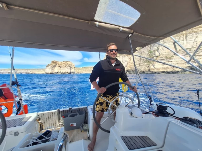 Alquiler Ta' Xbiex - Jeanneau Sun Odyssey 439 en SamBoat