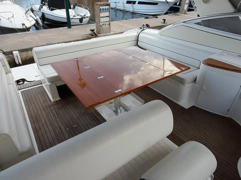 Alquiler de Fiart Fiart Genius en Port Grimaud