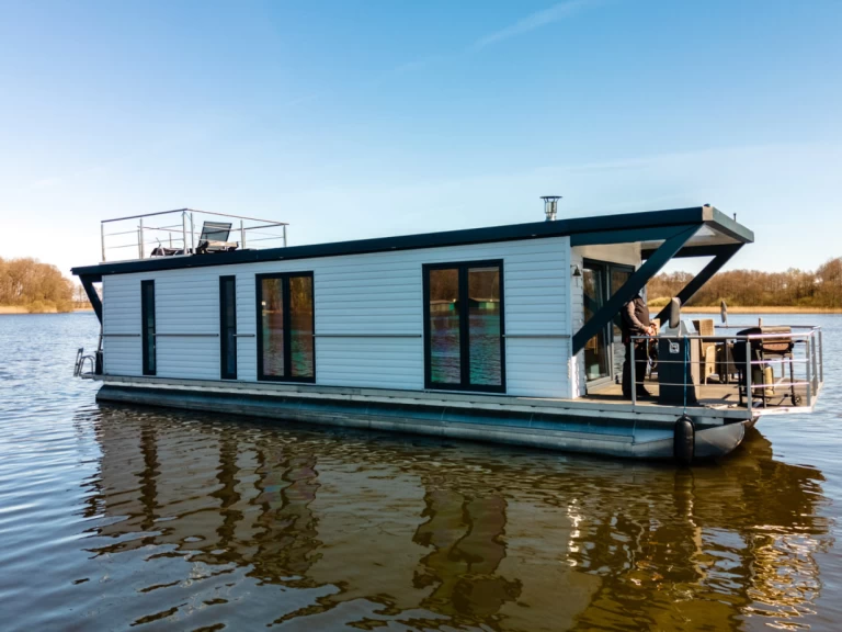 Casa flotante para alquilar Buchholz al mejor precio