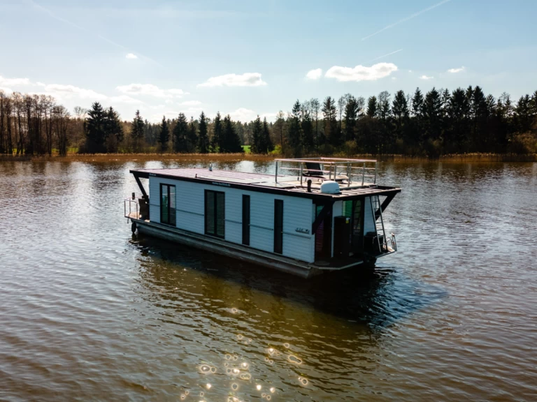 vonAnker 1st Class Werftbau de alquiler a Buchholz