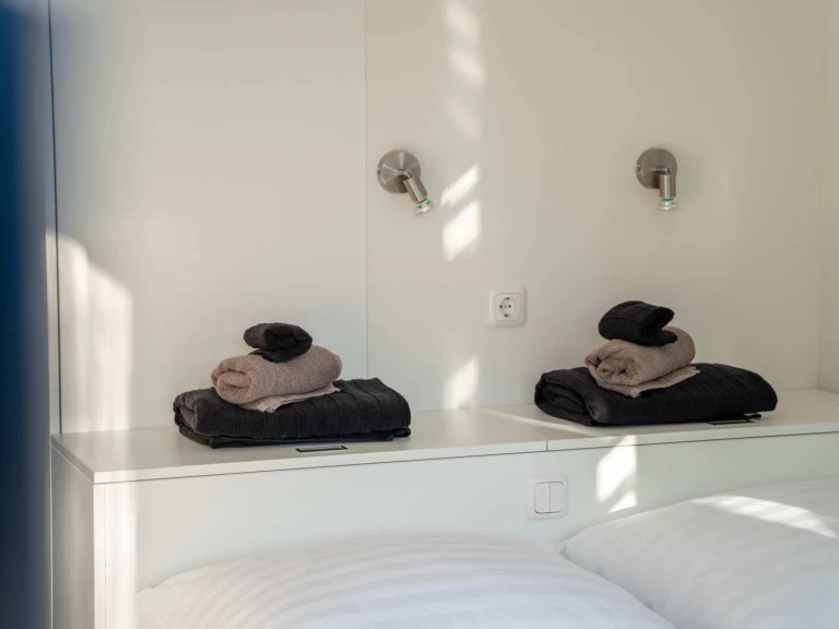 FLOATING 44 de alquiler a Höxter