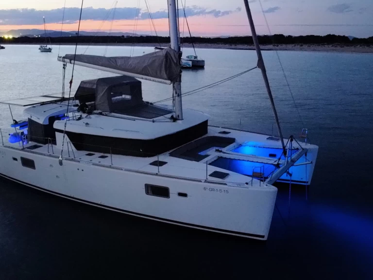 Lagoon Lagoon 450 F de alquiler a Marina Ibiza