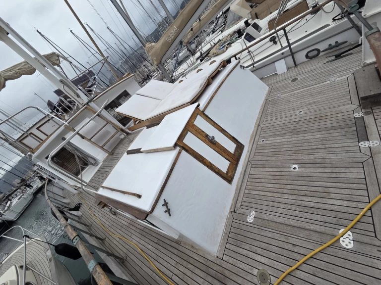 American-Marine Grand banks 42 classic de alquiler a Toulon