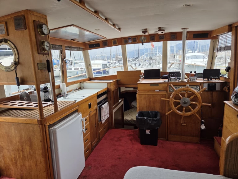 Alquiler Lancha American-Marine con o sin  título de navegación