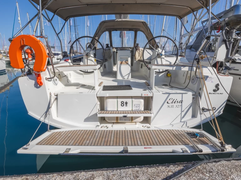 Bénéteau Oceanis 38.1 de alquiler a Lefkáda