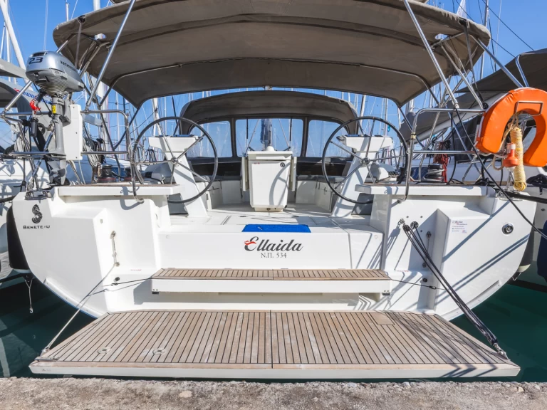 Velero para alquilar Lefkáda al mejor precio