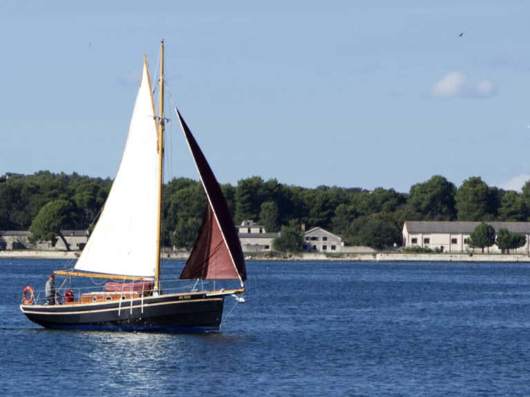 Alquiler Velero Unknown con o sin  título de navegación