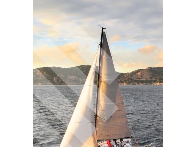 Velero para alquilar Marsella al mejor precio