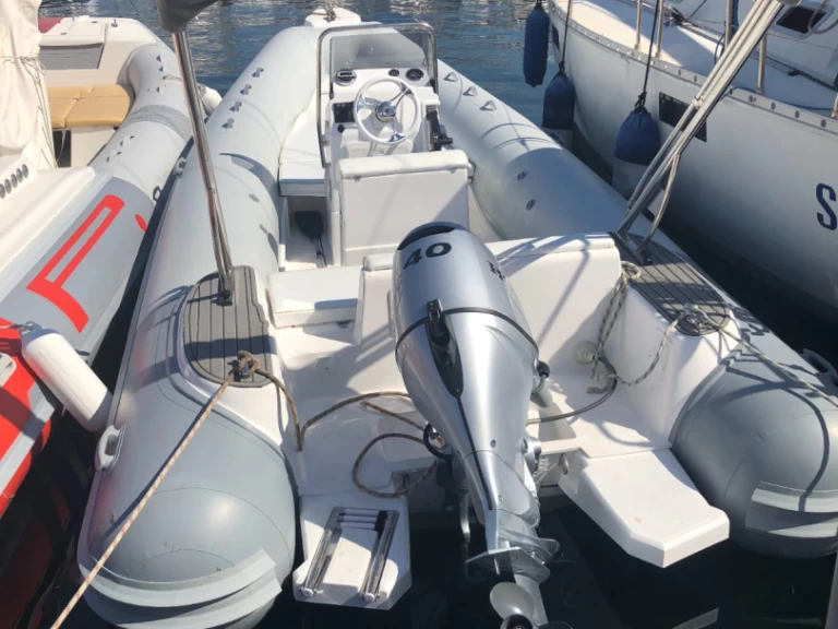 Alquiler de op marine 19 en Sorrento