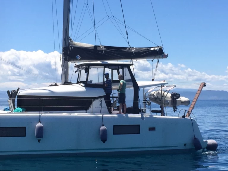 Alquiler de Lagoon Lagoon 42 en Lefkáda