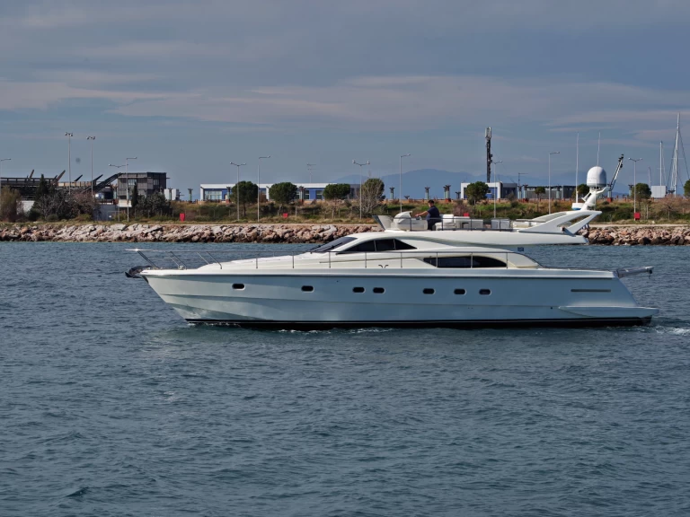 Lancha para alquilar Glyfáda al mejor precio