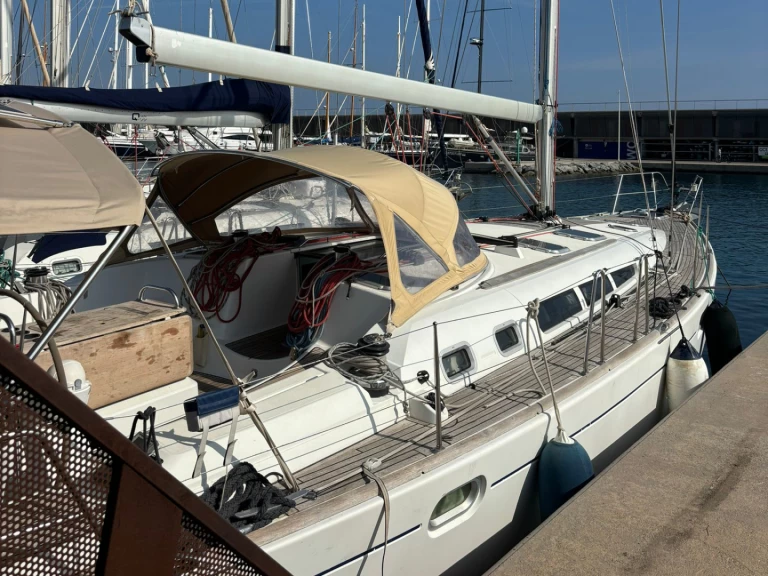 Velero para alquilar Port Grimaud al mejor precio