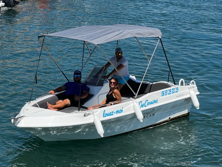 Yate de lujo para alquilar Mandelieu-la-Napoule al mejor precio