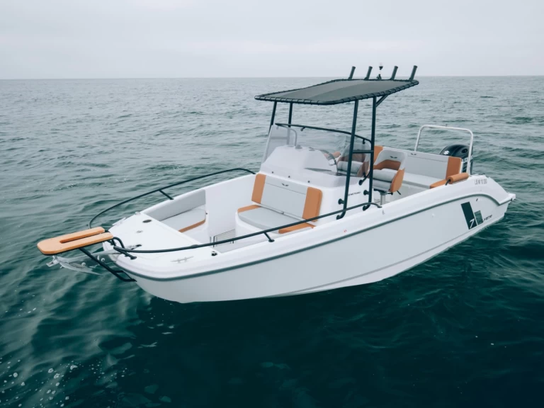 Alquiler de Lancha, con o sin patrón Bénéteau Mandelieu-la-Napoule