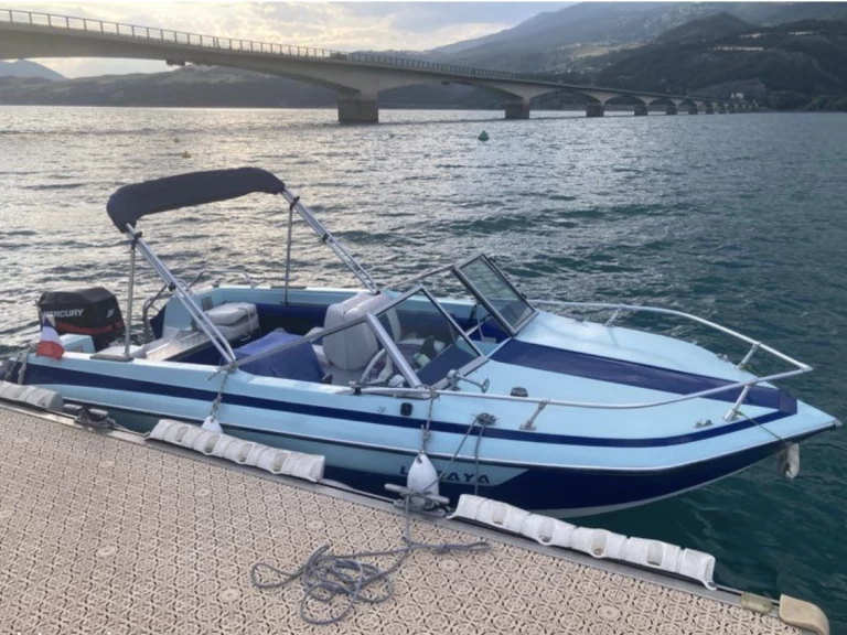 Alquiler Conjux - Glastron Ssv 172 en SamBoat