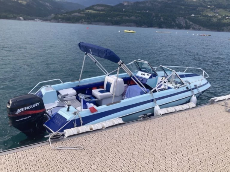 Alquiler de Glastron Ssv 172 en Conjux