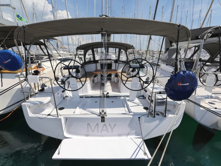 Alquiler de Bénéteau First 36 en Biograd na Moru