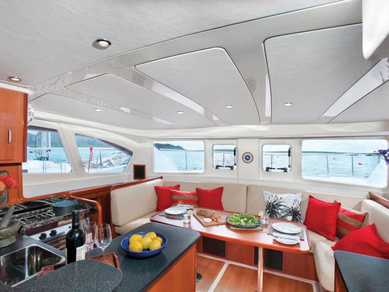 Alquiler Catamarán Leopard Catamarans / Robertson & Caine con o sin  título de navegación