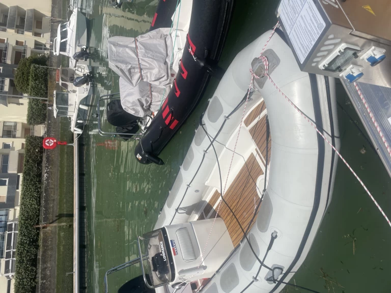 Alquiler Neumática en Courseulles-sur-Mer - Valiant V 520 Sprint