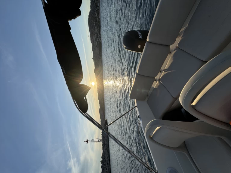 Alquiler de barcos Marsella barato de Activ 605 Open Pack Sport