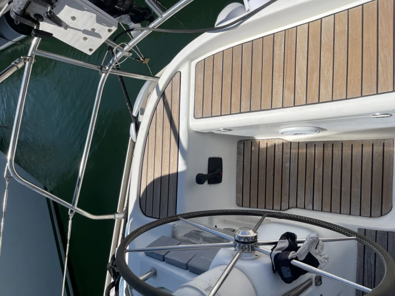 Alquiler de embarcaciones Jeanneau Sun Odyssey 40 enValencia en Samboat