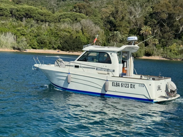 Alquiler de Starfisher 840 wa en Portoferraio