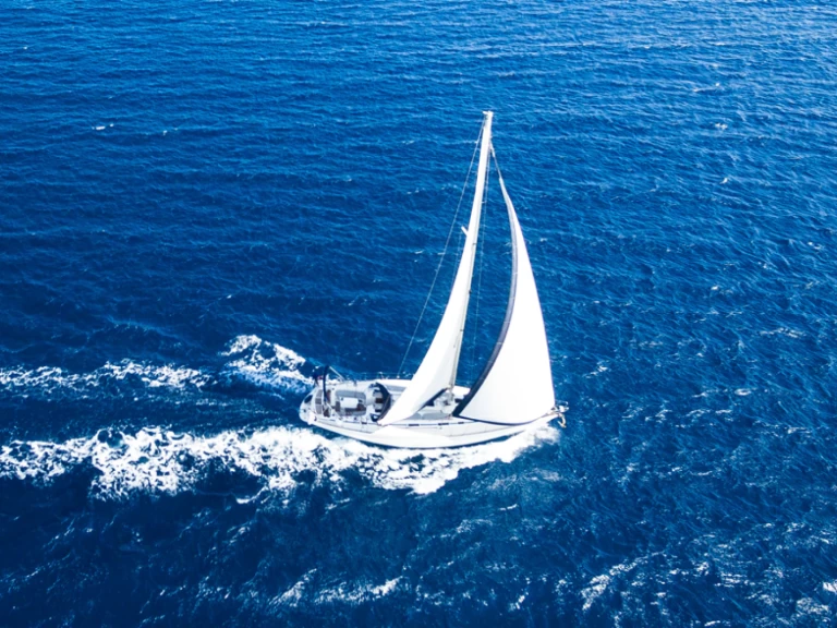 Alquiler Velero Bavaria con o sin  título de navegación