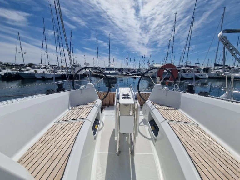 Alquiler Velero Bénéteau con o sin  título de navegación